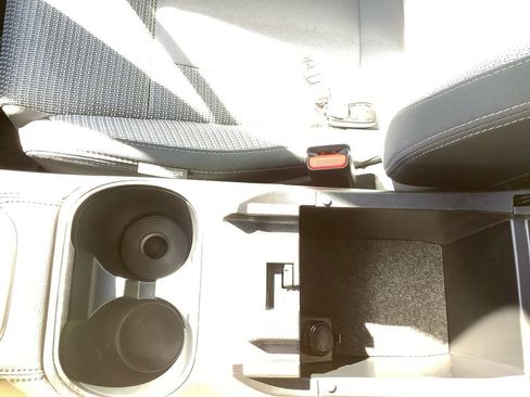 Certified 2025 Subaru Outback Premium image 23