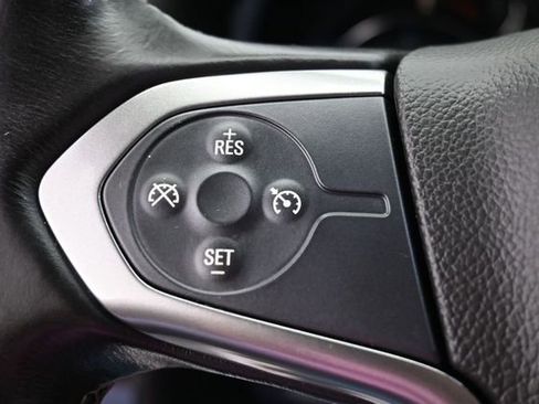 Used 2018 Chevrolet Silverado 1500 LT RWD image 17