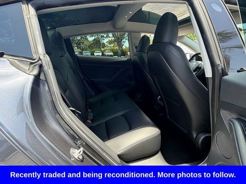 Used 2023 Tesla Model 3 Standard Range RWD image 17