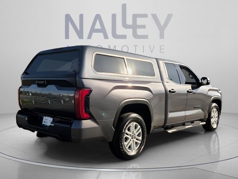 Used 2022 Toyota Tundra SR5 w/ SR5 Convenience Package RWD image 5