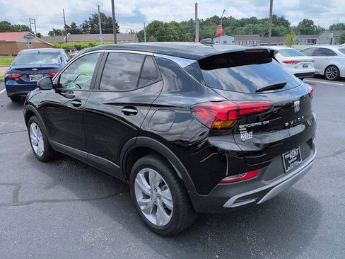 Used 2025 Buick Encore GX Preferred AWD/4WD image 5