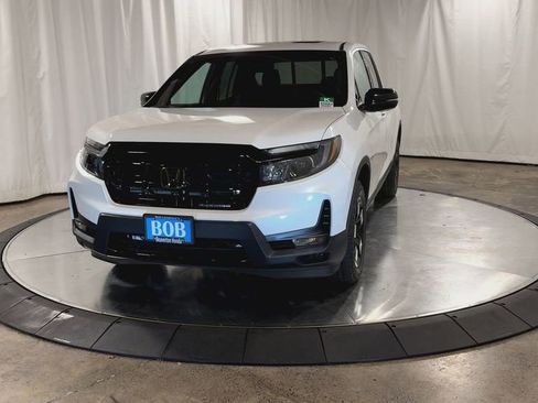 New 2026 Honda Ridgeline Black Edition image 4