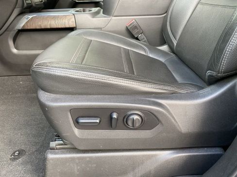 Used 2021 GMC Sierra 1500 Denali w/ Technology Package image 9