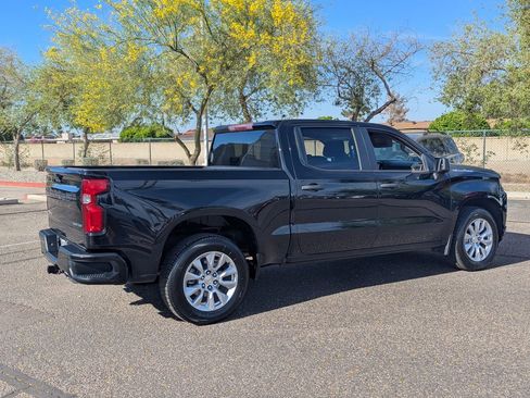 Used 2020 Chevrolet Silverado 1500 Custom w/ Custom Value Package RWD image 7