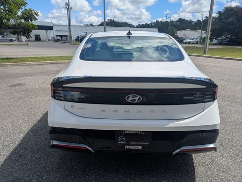 Used 2024 Hyundai Sonata SEL FWD image 4