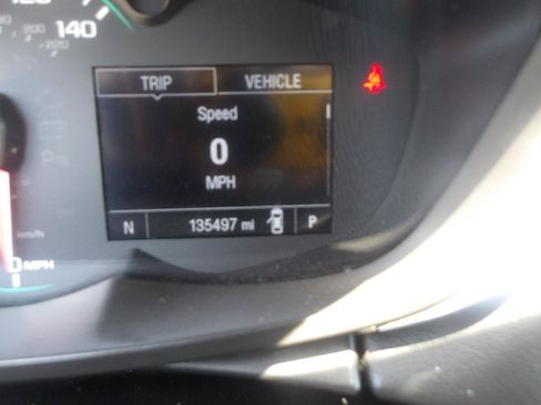 Used 2018 Chevrolet Trax LS FWD image 21