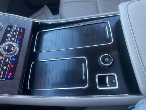 Used 2020 Lincoln Aviator Reserve w/ Equipment Group 201A image 37