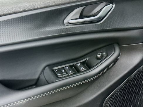 Certified 2023 Jeep Grand Cherokee Altitude AWD/4WD image 27