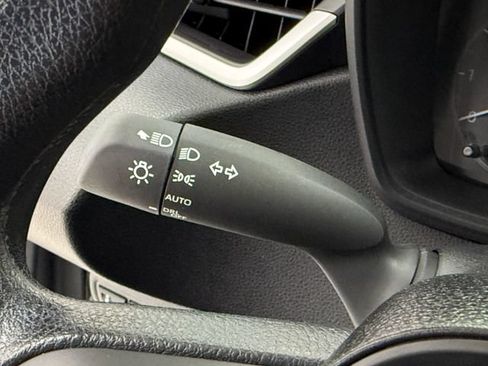 Used 2025 Toyota Corolla LE FWD image 13