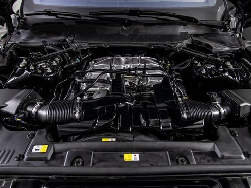 Used 2018 Land Rover Range Rover Sport HSE AWD/4WD image 47