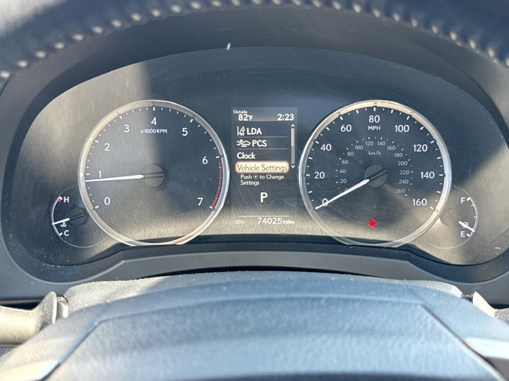 Used 2019 Lexus IS 300 RWD image 3
