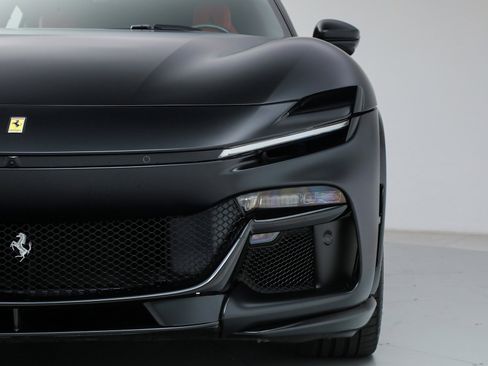 Certified 2025 Ferrari Purosangue image 12