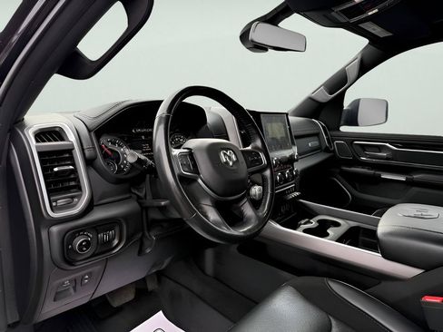 Used 2020 RAM 1500 Laramie image 32