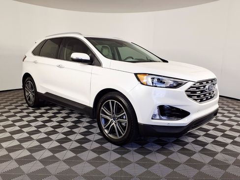 Used 2020 Ford Edge Titanium w/ Cargo Accessory Package AWD/4WD image 3