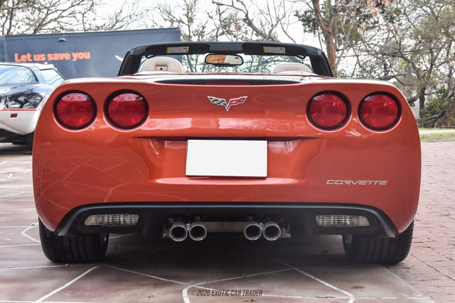 Used 2006 Chevrolet Corvette Coupe w/ Preferred Equipment Group RWD image 7
