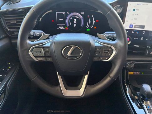 Used 2023 Lexus NX 350h AWD image 18