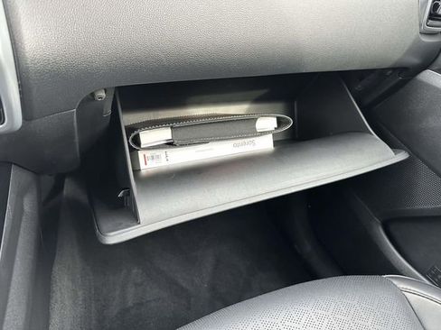 Used 2022 Kia Sorento SX image 41