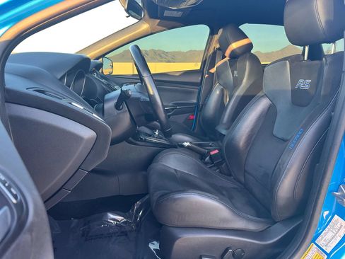 Used 2018 Ford Focus RS AWD/4WD image 17