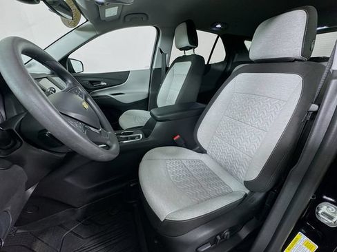 Used 2024 Chevrolet Equinox LS w/ LS Convenience Package FWD image 11