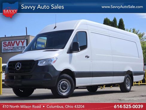 Used 2024 Mercedes-Benz Sprinter 3500 image 1