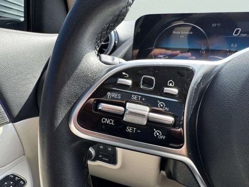 Used 2023 Mercedes-Benz GLA 250 w/ Premium Package image 25