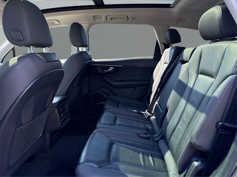 Used 2021 Audi Q7 3.0T Premium Plus image 10