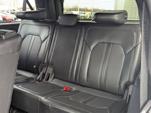 Used 2021 Ford Expedition Max Limited image 24
