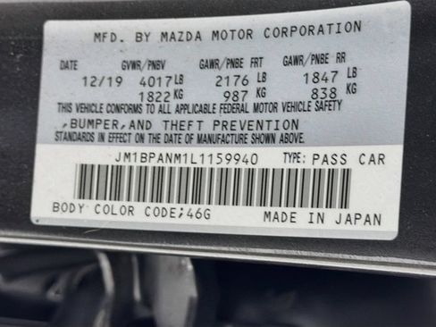 Used 2020 MAZDA MAZDA3 Hatchback w/ Premium Package FWD image 35