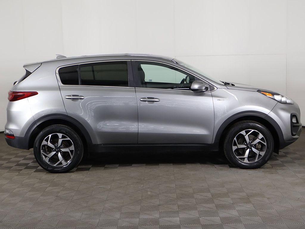 Used 2020 Kia Sportage LX AWD/4WD image 15