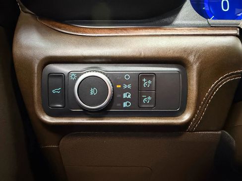 Used 2022 Ford Explorer King Ranch w/ Premium Technology Package image 30