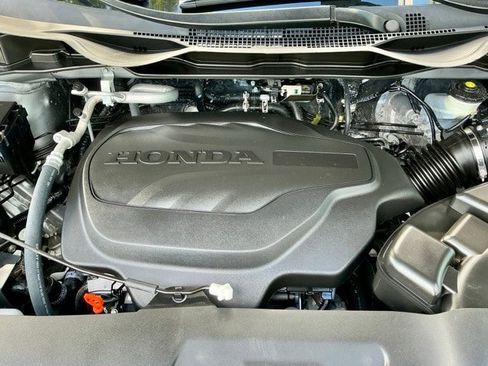 Used 2023 Honda Odyssey Elite image 7