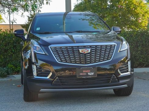 Used 2024 Cadillac XT5 Premium Luxury image 3