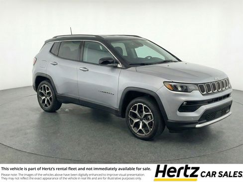 Used 2025 Jeep Compass Limited image 1
