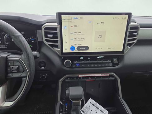 New 2026 Toyota Tundra Limited AWD/4WD image 7