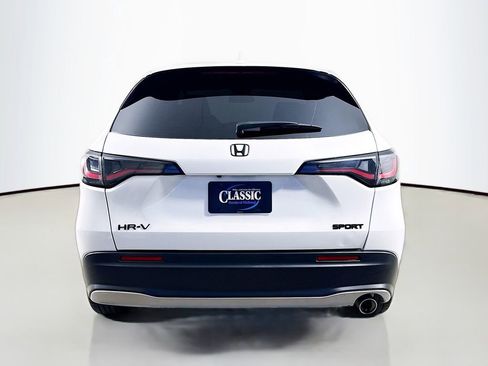 Used 2024 Honda HR-V Sport image 6