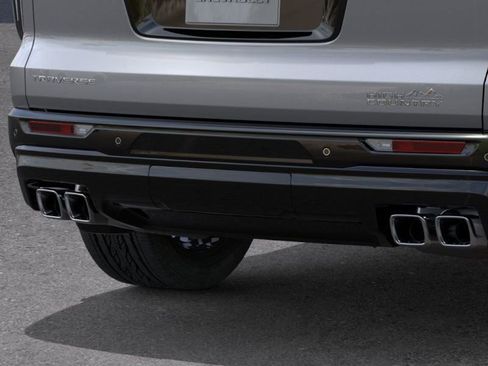 New 2026 Chevrolet Traverse High Country w/ LPO, Floor Liner Package image 28