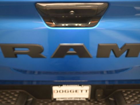 New 2026 RAM 1500 4x4 Crew Cab image 12