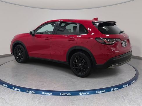 Used 2024 Honda HR-V Sport image 8
