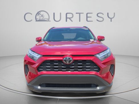 Used 2023 Toyota RAV4 XLE w/ Convenience Package FWD image 8
