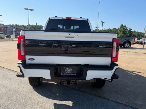 New 2026 Ford F350 Platinum w/ FX4 Off-Road Package AWD/4WD image 4