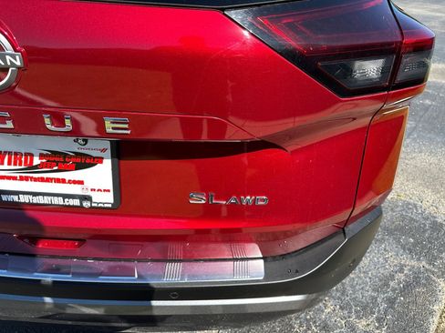 Used 2023 Nissan Rogue SL w/ SL Premium Package AWD/4WD image 13
