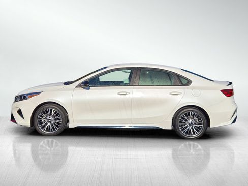 Used 2023 Kia Forte GT-Line w/ GT-Line Technology Package image 3