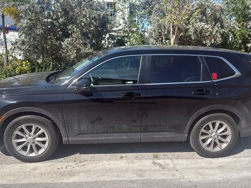 Used 2023 Honda CR-V EX image 9