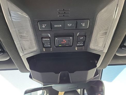 Used 2024 Toyota RAV4 XSE w/ Weather Package AWD/4WD image 19