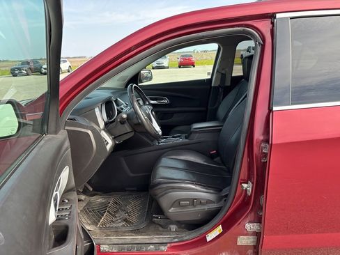 Used 2010 Chevrolet Equinox LT image 25