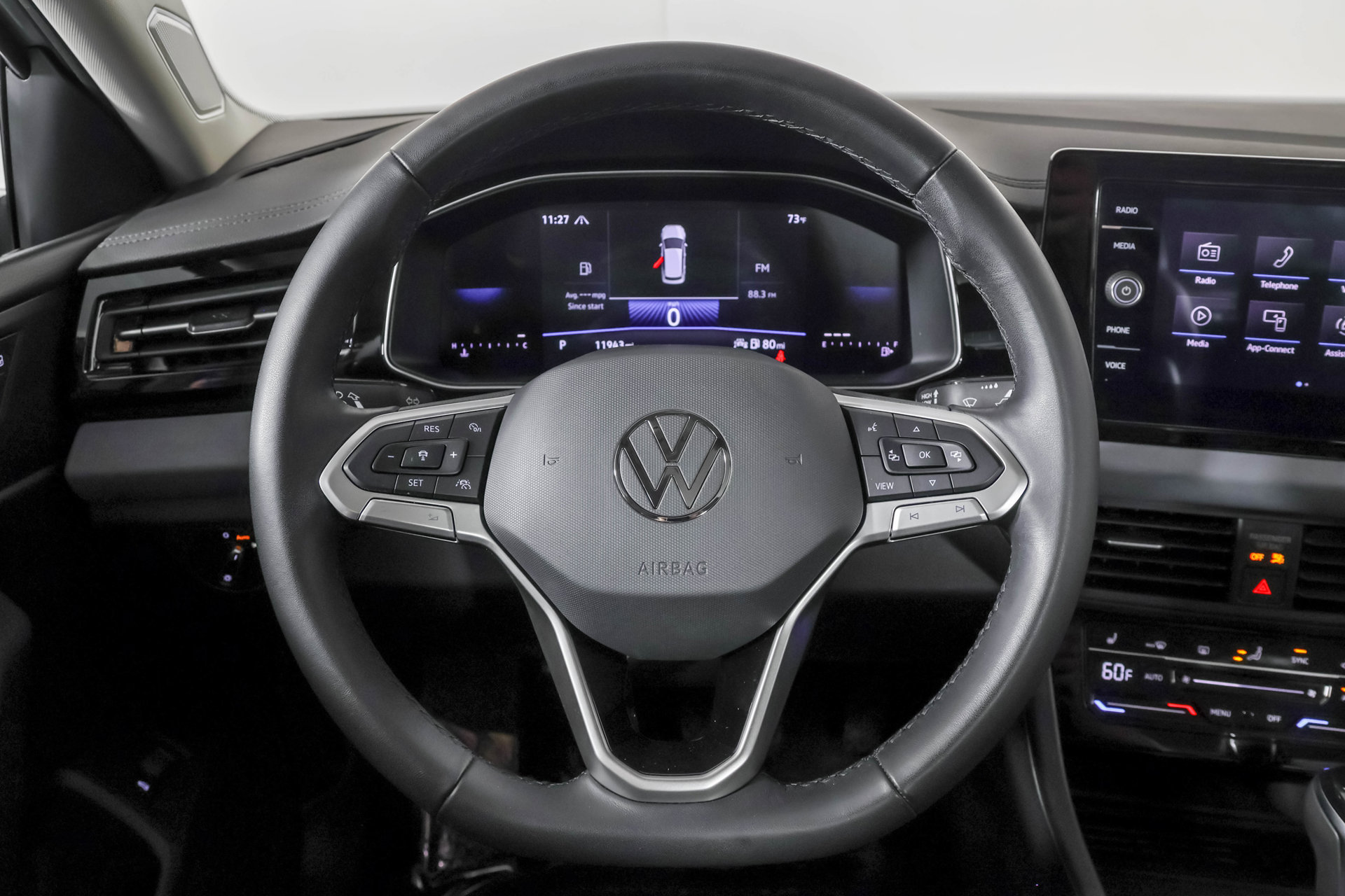 Used 2026 Volkswagen Jetta SE w/ Black Wheel Package FWD image 23