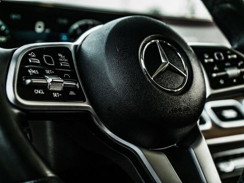 Used 2021 Mercedes-Benz GLE 350 4MATIC image 26