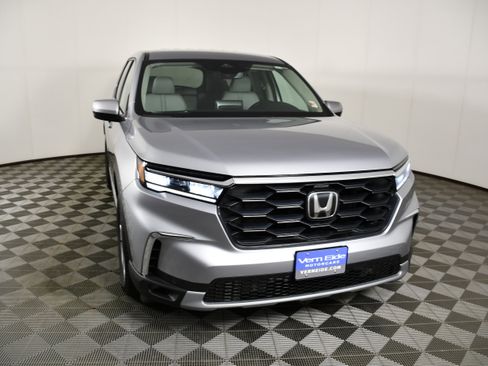 Certified 2025 Honda Pilot EX-L image 3