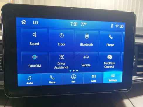 Used 2023 Ford Explorer XLT w/ Equipment Group 202A AWD/4WD image 25