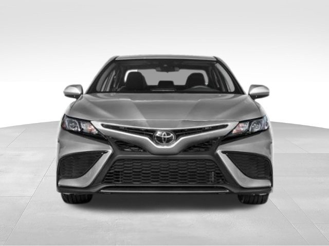 Used 2022 Toyota Camry SE FWD image 4